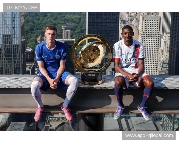 巴黎为登贝莱提供30M年薪新约，球员索要两倍薪水